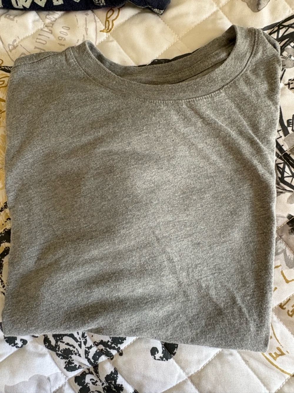 wonder nation Heather Gray Crewneck Tee